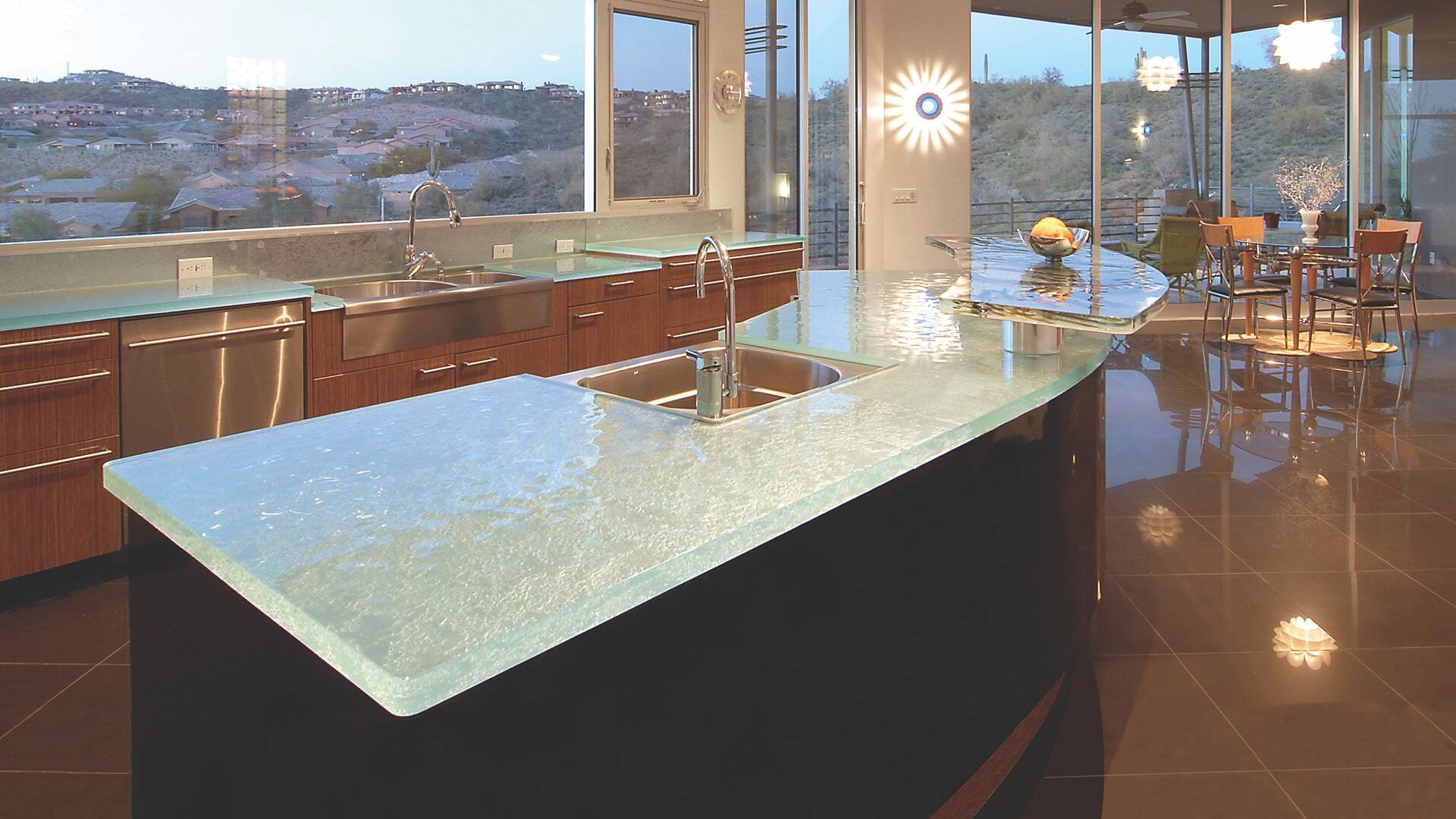 annoncere skør Overskyet Glass Kitchen Countertops | ThinkGlass
